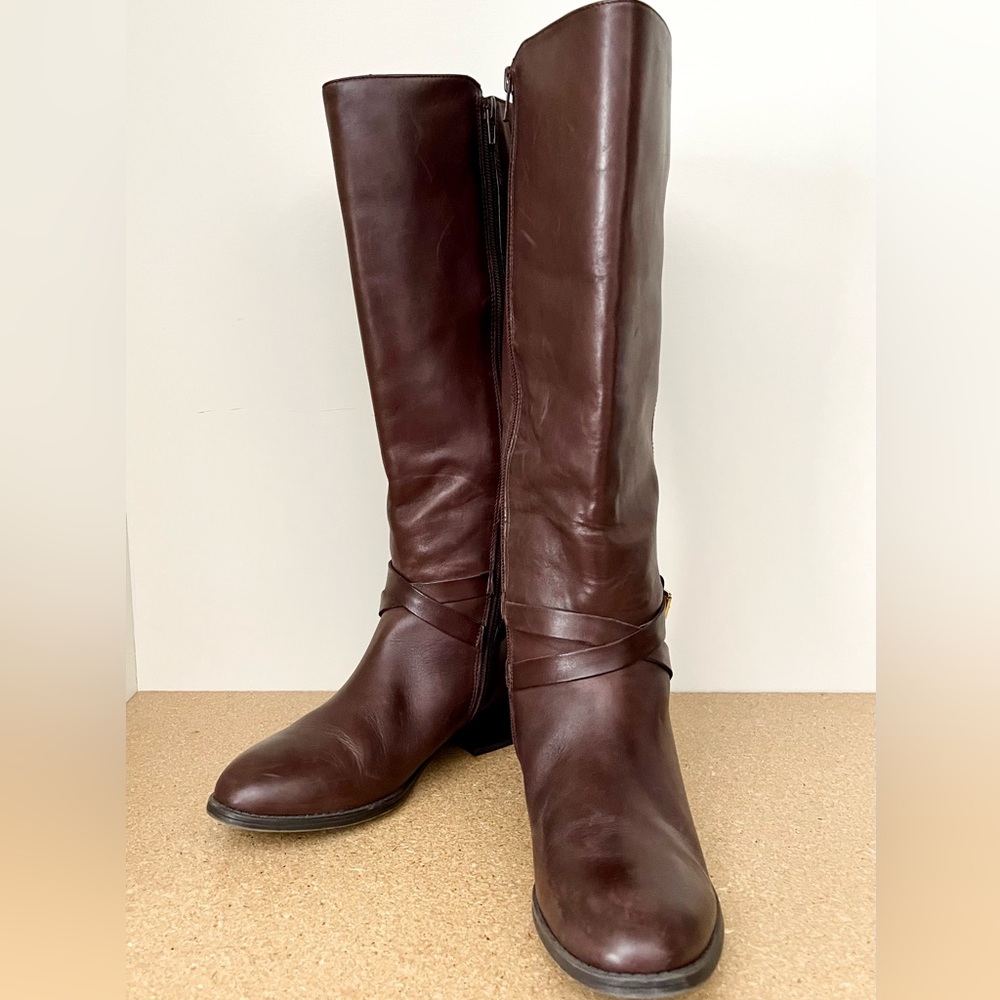 Ralph Lauren Mariah brown leather riding boots, low heel size 8